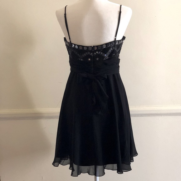 BCBG MAX AZRIA Chiffon Dress - Picture 2 of 9